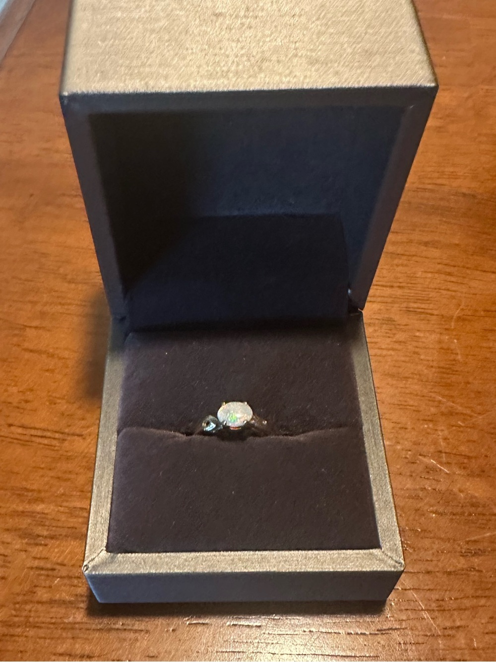 Trubrite Estate Ring- 14k stamped yellow gold & celestial opal, size 5. Rare! - Picture 7 of 7